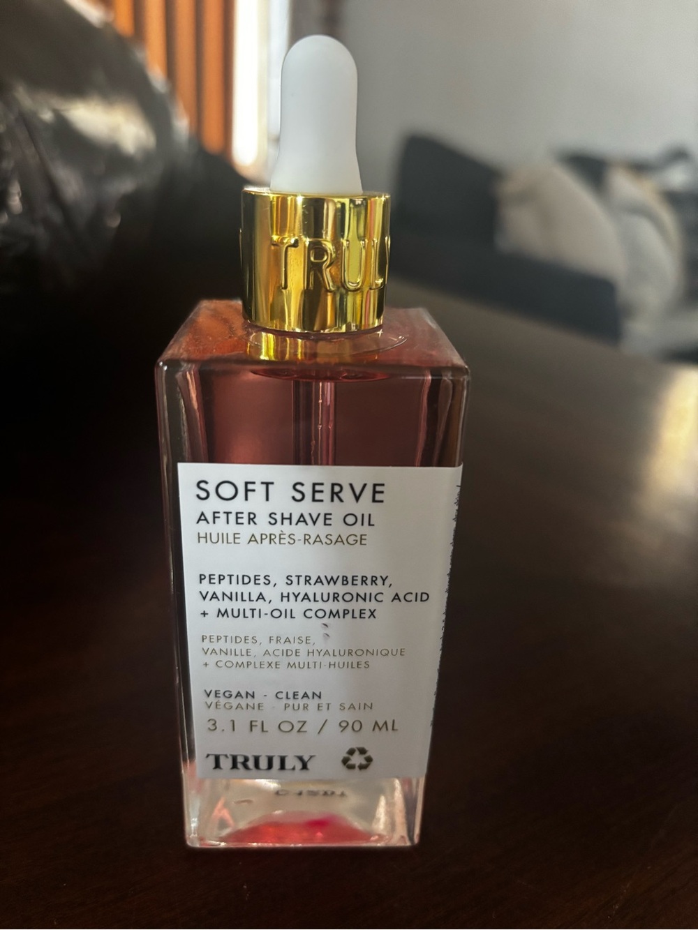 TRULY Soft Serve After Shave Oil - Pink and Gold
